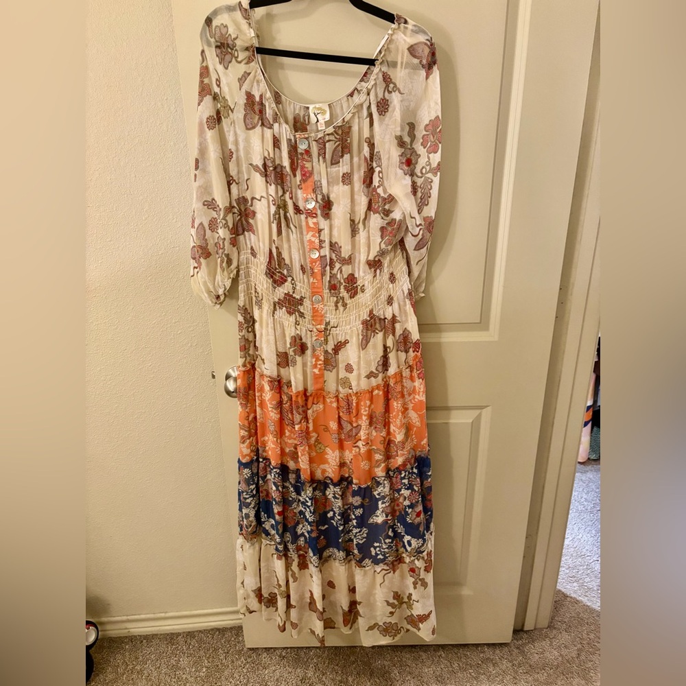 Fig and Flower Floral Maxi Dress 3X - Plus size, bohemian, vacation, modest - Picture 2 of 9